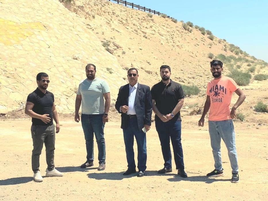 العيسى يتابع تنفيذ المشاريع في بلدية السرحان