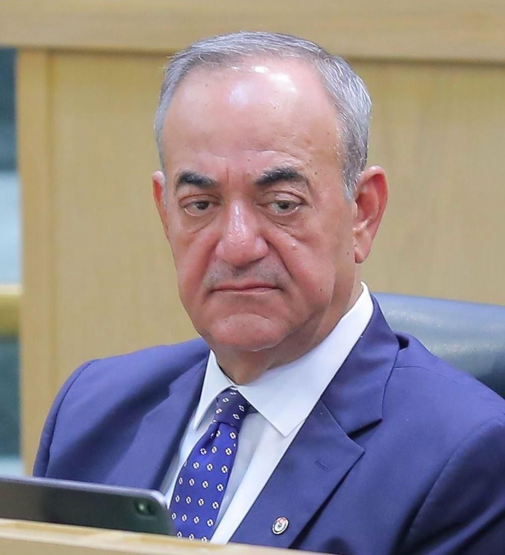 العين السابق عبدالحكيم الهندي يكتب : هل يسمع دولة الرئيس أنّات القطاع السياحي والفندقي أم لا؟!