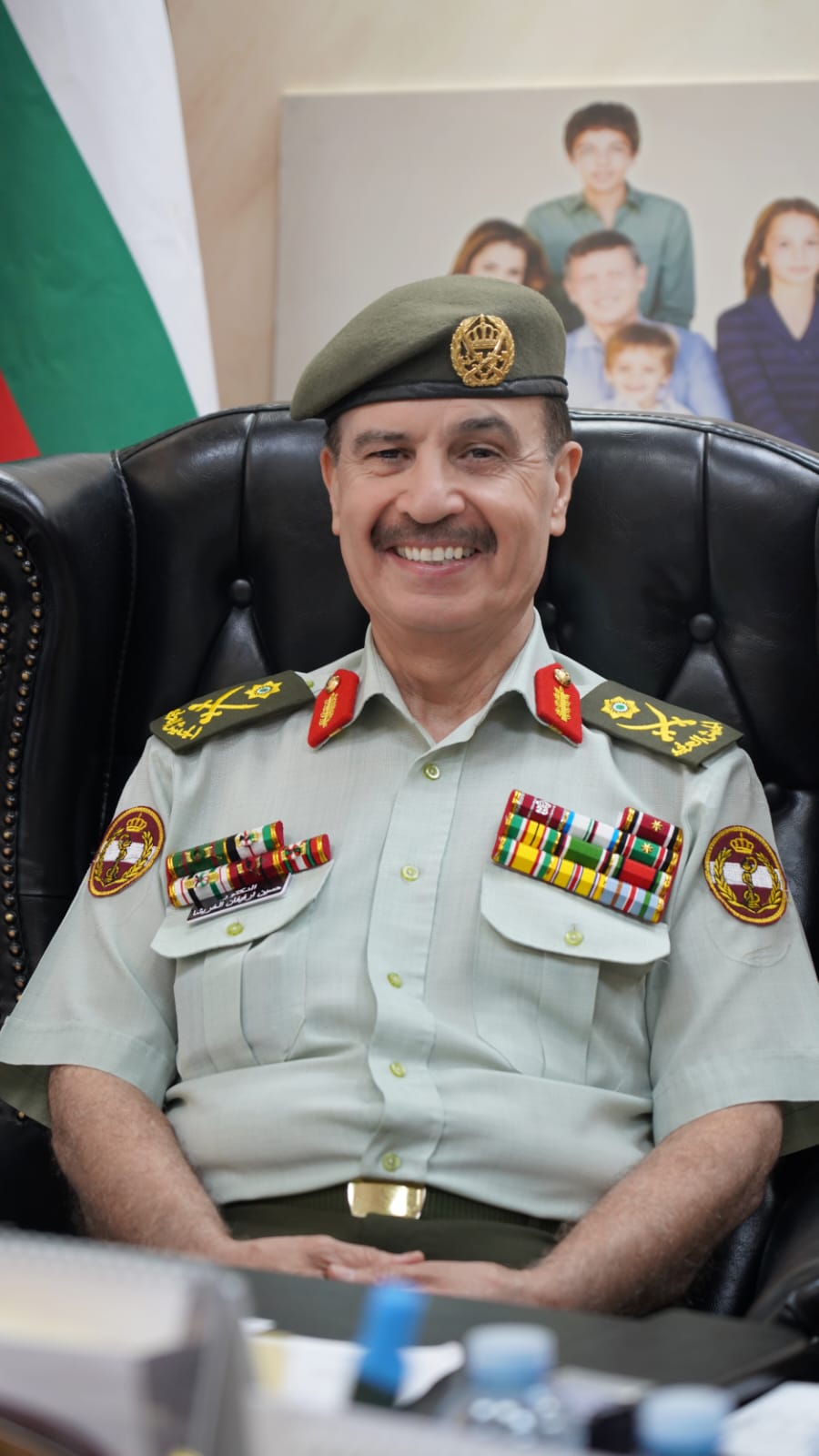 ألف مبارك للباشا الطبيب حسين الخريشة الترفيع