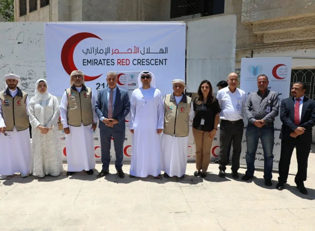 الأحمد يستقبل القائم بأعمال السفارة الإماراتية