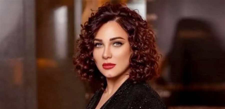 بعد دفاعها عن أهالي السويداء... هكذا ردّت سلاف فواخرجي على اتّهامها بـالخيانة