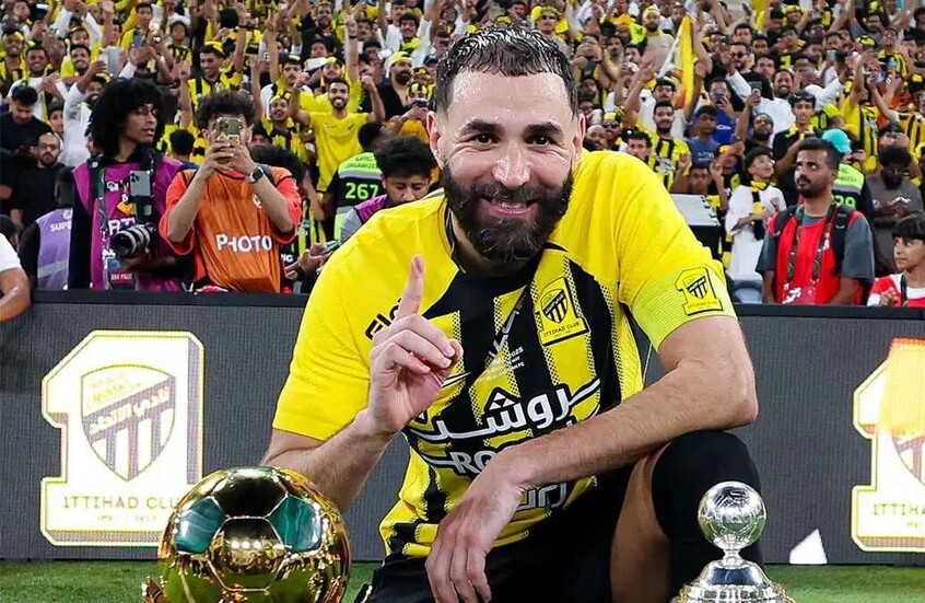 بنزيما مستمر مع النمور وعقد جديد في الطريق