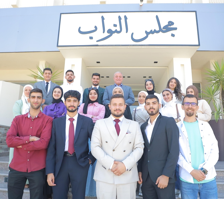 مجلس طلبة جامعة جرش تلتقي مع رئيس كتلة إرادة والوطني الإسلامي النيابية، النائب خميس عطية