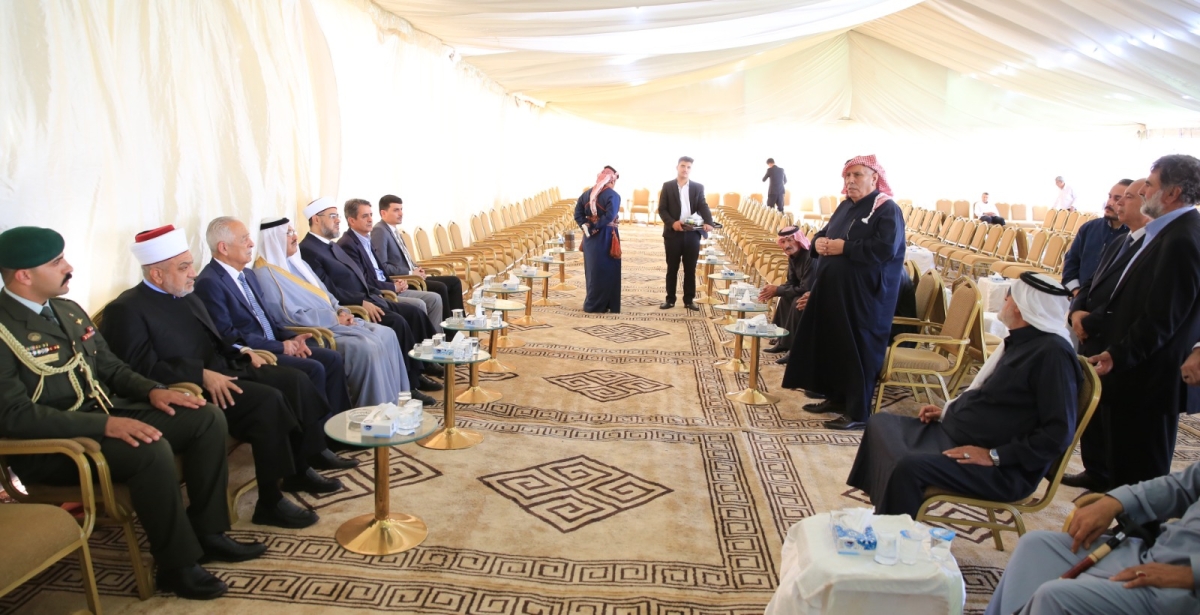 مندوبا عن الملك وولي العهد.. العيسوي بوفاة النائب الأسبق الشهوان