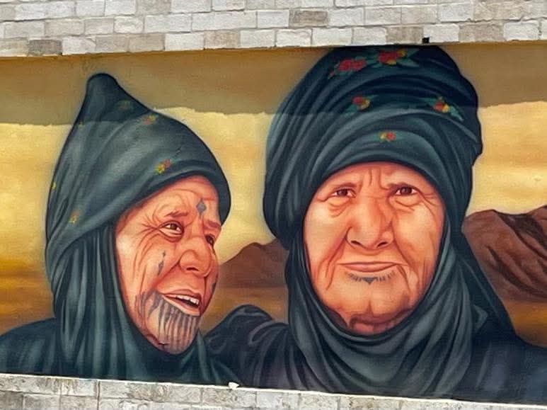 ثقافة الزرقاء تنهي المرحلة الثانية من تنفيذ الجدارية الفنية