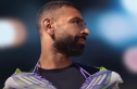 محمد صلاح يستعرض حذاءه الجديد.. يحمل اسمه وعلم مصر