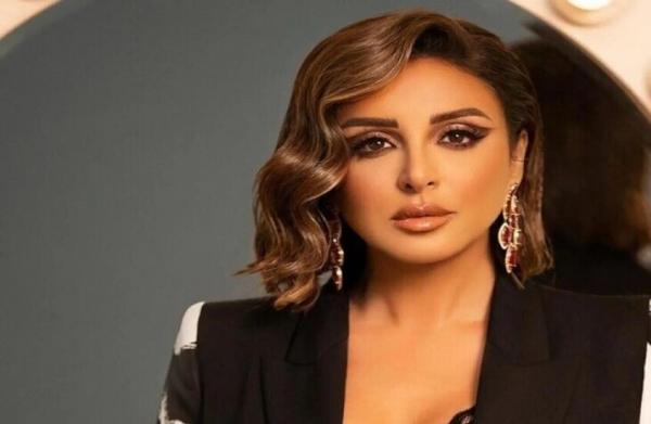 يوم مصيري .. هذا ما كشفه إعلامي شهير عن حالة أنغام الصحية