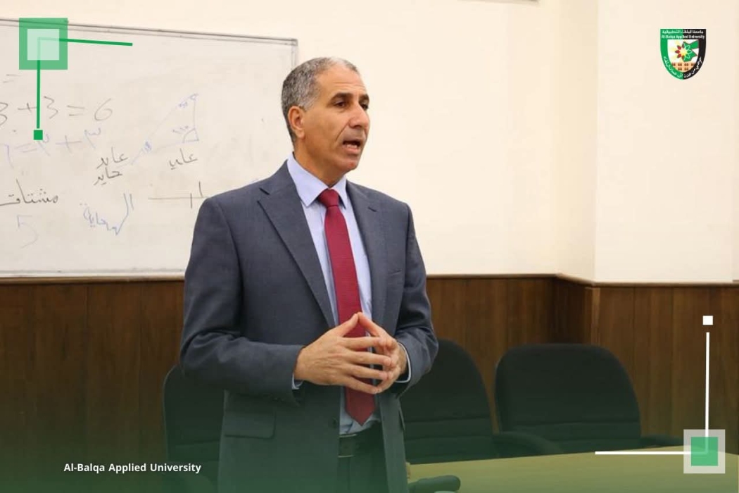 عميد كلية عجلون الجامعية يلتقي أعضاء الهيئتين الأكاديمية والإدارية لتهنئتهم بنجاح أبنائهم في الثانوية العامة ويؤكد الموقف الوطني الثابت للجامعة