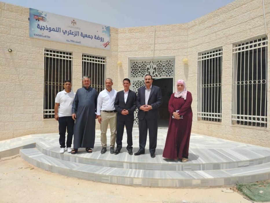 السرحان يزور عدد من الجمعيات في مناطق بلديه الزعتري والمنشية