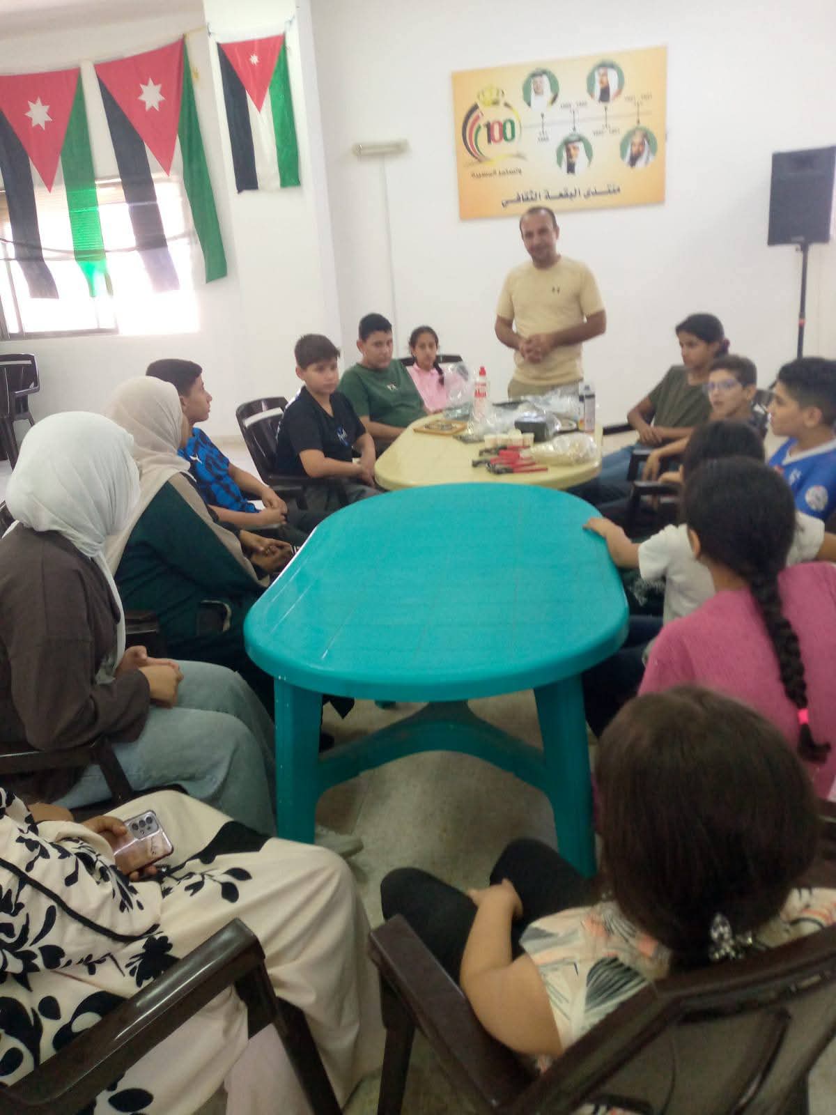 ثقافة البقاء تنظم ورشة تدريبية حول صناعة الفسيفساء