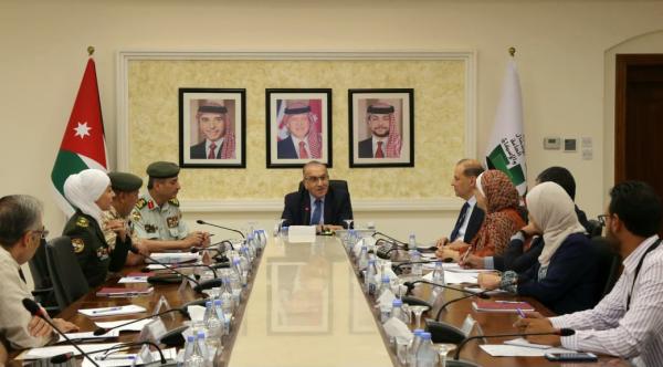 وزير الأشغال يتابع تقدم العمل في مستشفيي معان العسكري والحكومي