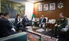 رئيس الوزراء يستقبل وزير الدفاع الياباني