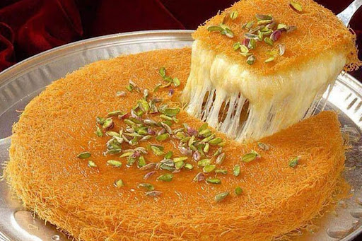 الكنافة.. لقمة محبة بين عمان والقاهرة