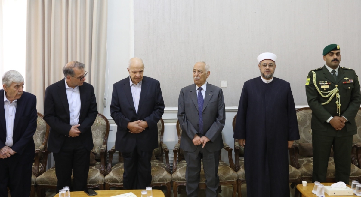 *مندوبا عن الملك وولي العهد... العيسوي يعزي العدوان وشاهزاده والقضاة*