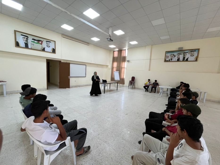 مركز شباب القطرانة ينظم ورشة حول التغيرات المناخية