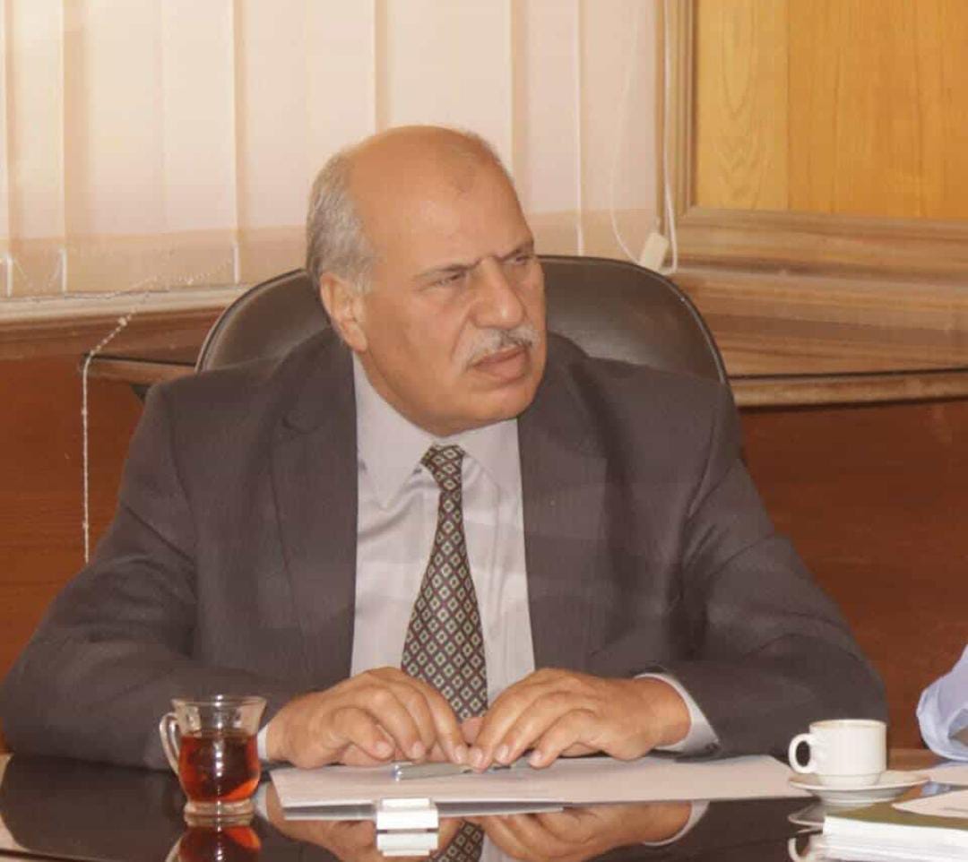 أثناء النهضة الصامتة كيف أعاد الدكتور أحمد عواد بناء الكلية؟