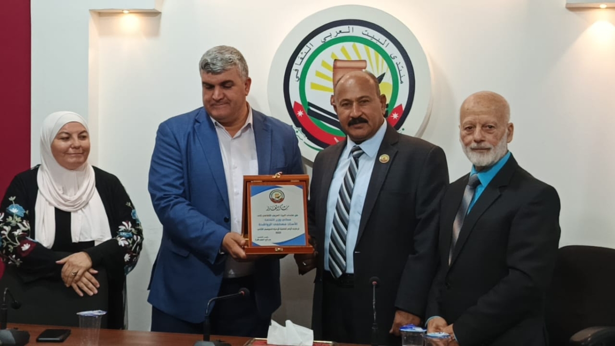 الخوالدة يفتتح أيام ثقافية أردنية في البيت العربي
