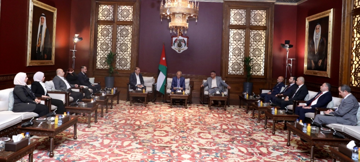 العيسوي يلتقي وفدا من قطاع الصناعات الغذائية