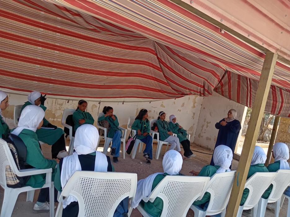 مركز شابات صرفا ينظم محاضرة بعنوان تعزيز دور الجهات الأمنية