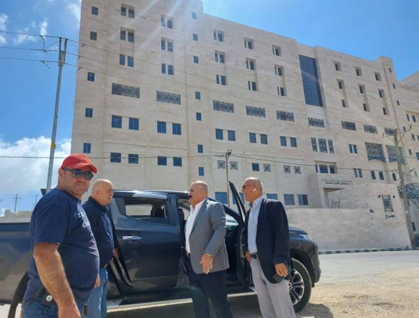 إزالة دوارين من محيط مستشفى الأميرة بسمة الجديد في إربد
