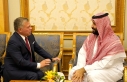 الملك خلال اتصال مع ولي العهد السعودي: ضرورة حشد موقف دولي فاعل لوقف الانتهاكات الإسرائيلية لسيادة الدول العربية