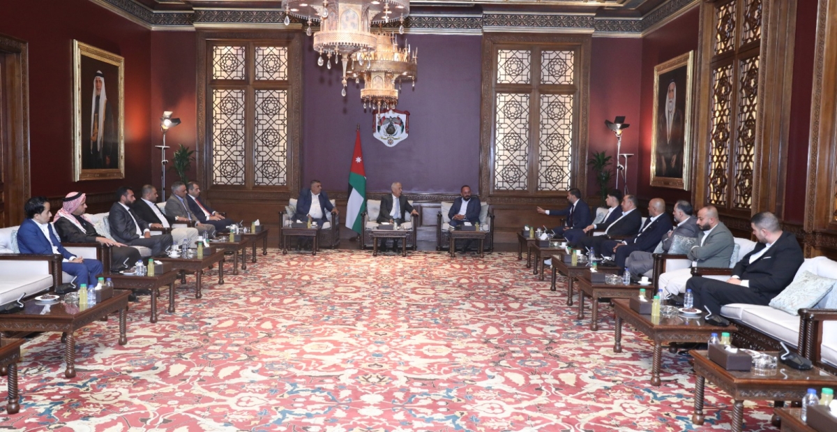العيسوي يلتقي وفدا من أبناء عشيرة الغنيمات