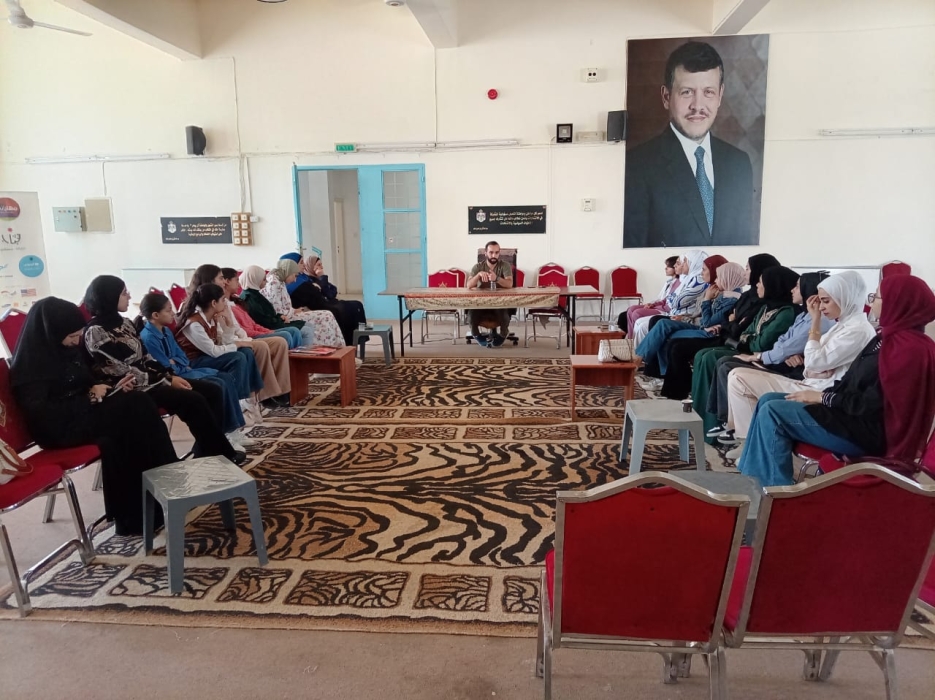 مركز شابات عي ينظم محاضرة توعوية حول الفوائد الرياضية
