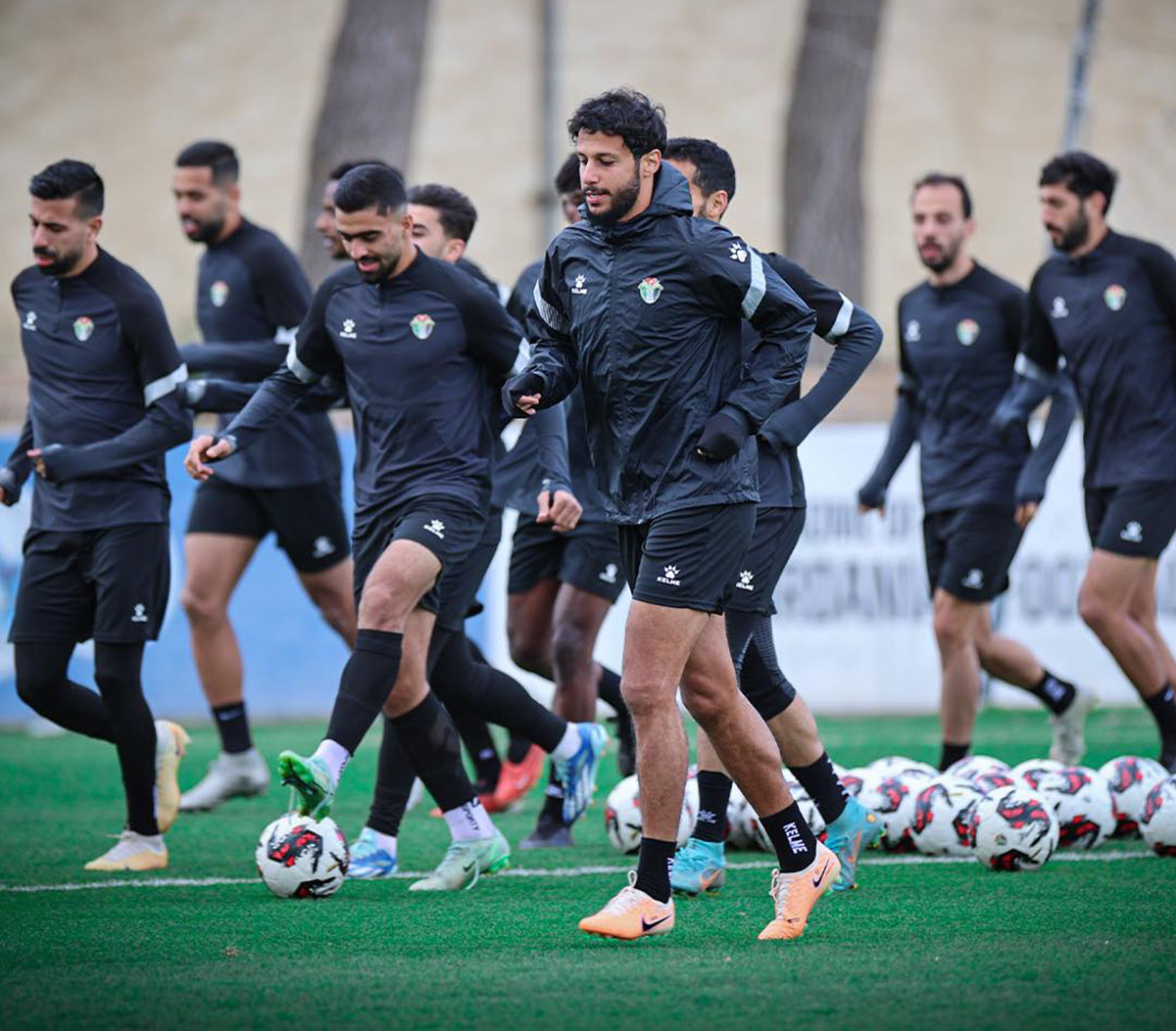 فخر للأردن والعرب.. نجوم عرب يشيدون بتأهل النشامى للمونديال