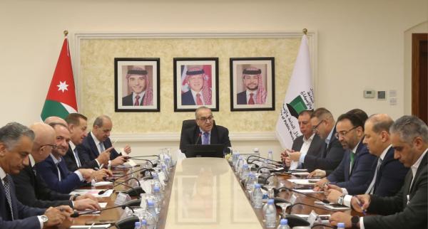 اجتماع حكومي لبحث خطة تطوير شاملة لمنطقة البحر الميت
