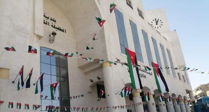 إعادة تشغيل مصنع الحاويات في المدينة الحرفية بالطفيلة