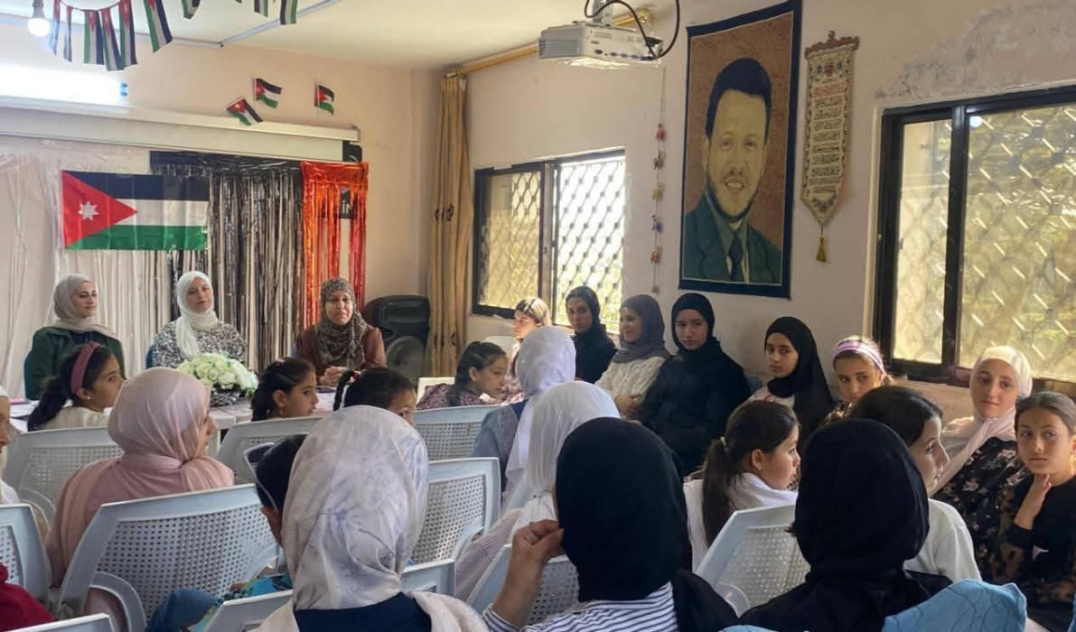 مركز شابات عبين عبلين يطلق مبادرة منا وفينا