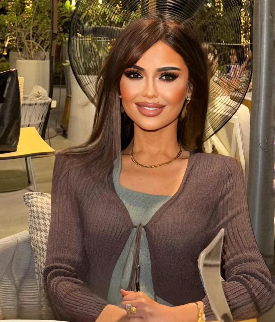 خاطرة النور بعد التخلّي للكتابة  سنا المومني