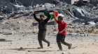 بدء نقل السجناء الفلسطينيين للإفراج عنهم ضمن اتفاق غزة