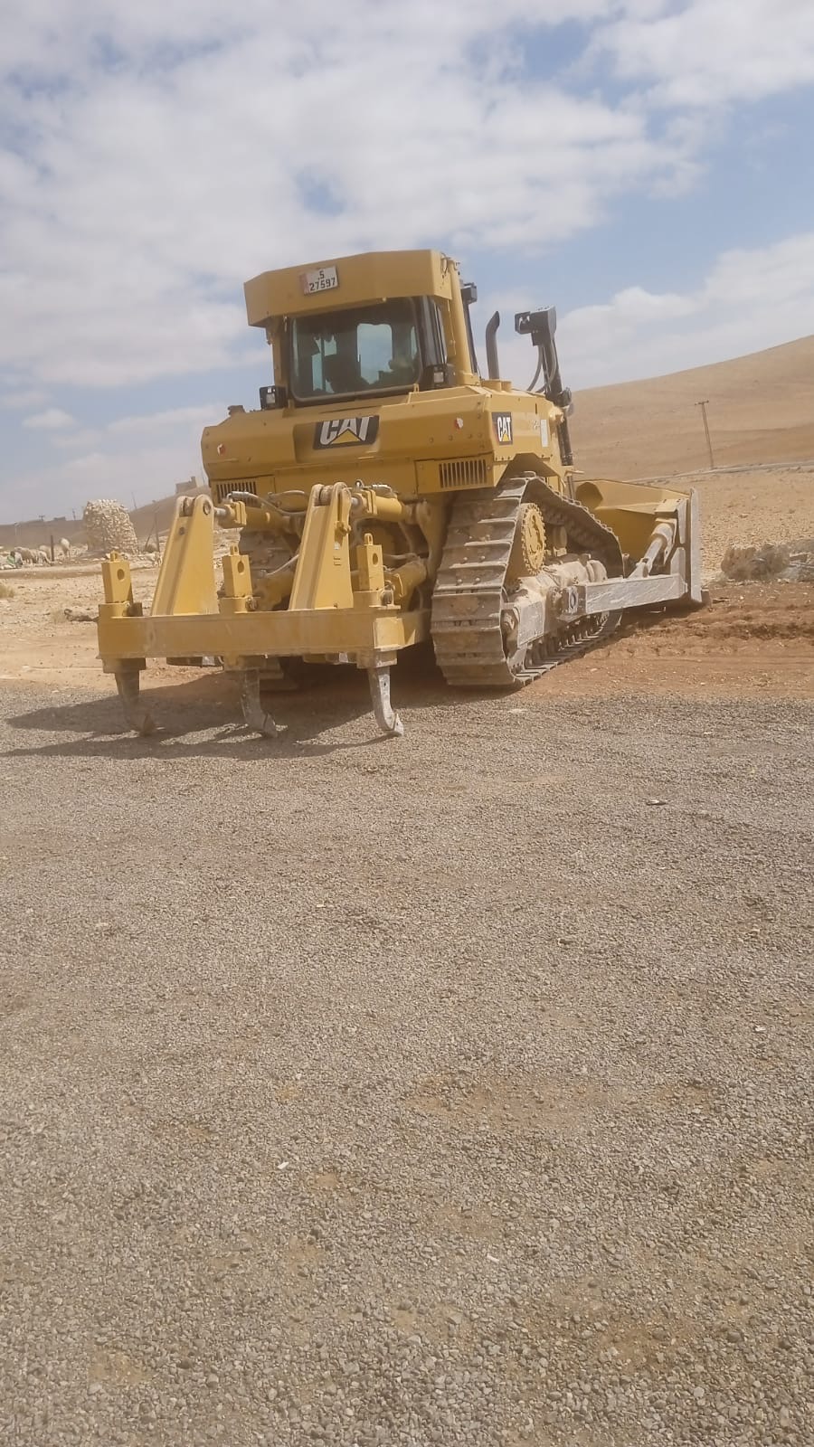 رئيس عشيرة الفارس الشوابكة الدكتور المحامي صايل علي الشوبكي يشكر أمين عمان وكوادر الأمانة على توسعة شارع زملة العليا