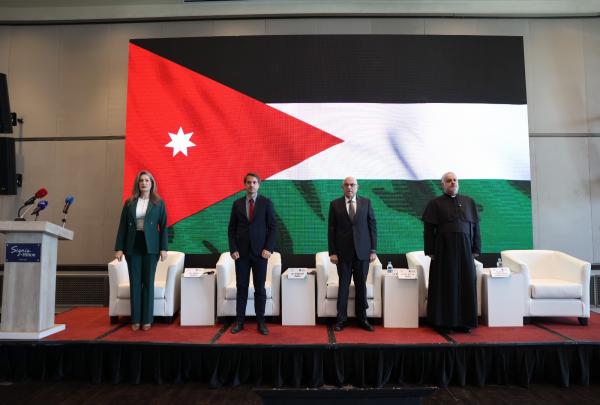 المعشر : مصير العرب المسيحيين مرتبط بمصير العرب المسلمين
