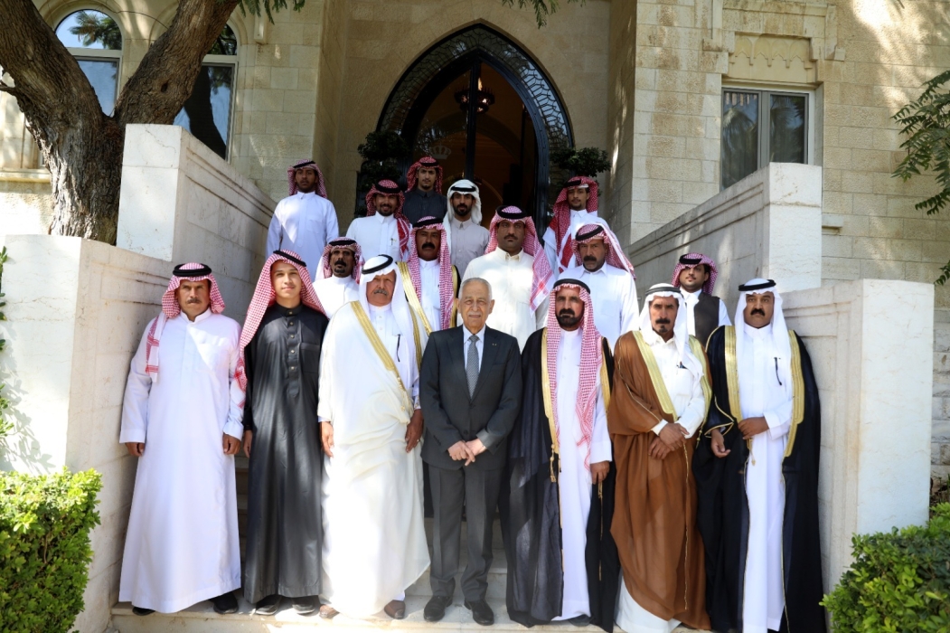 خلال لقائه وفدا من أبناء عشيرة الزيادي وشباب أفق التغيير* العيسوي: الأردن بقيادة الملك يمضي بثقة في مشروع وطني يعلي قيمة الإنسان ويصون كرامته*