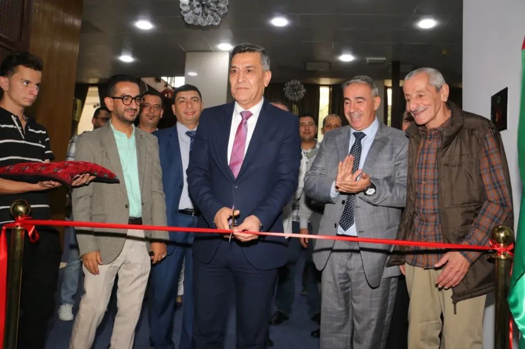 دغيمات يفتتح معرض الأردن.. تاريخ وحضارة