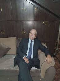 بعض المخابز ومحلات الحلويات لا تلتزم بالمعايير المطلوبه في إنتاجها (  مسؤوليه من ؟ )