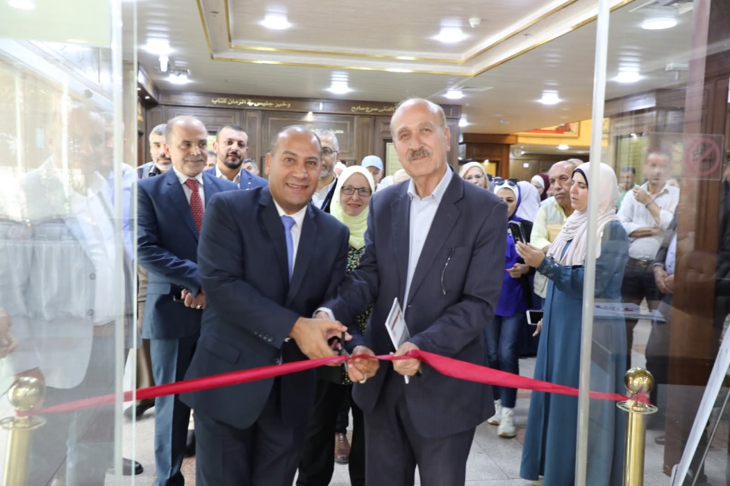 مندوبًا عن الرواشدة ... مدير عام المكتبة الوطنية يفتتح فعاليات مكتبة الأسرة الأردنية في مقر المكتبة الوطنية