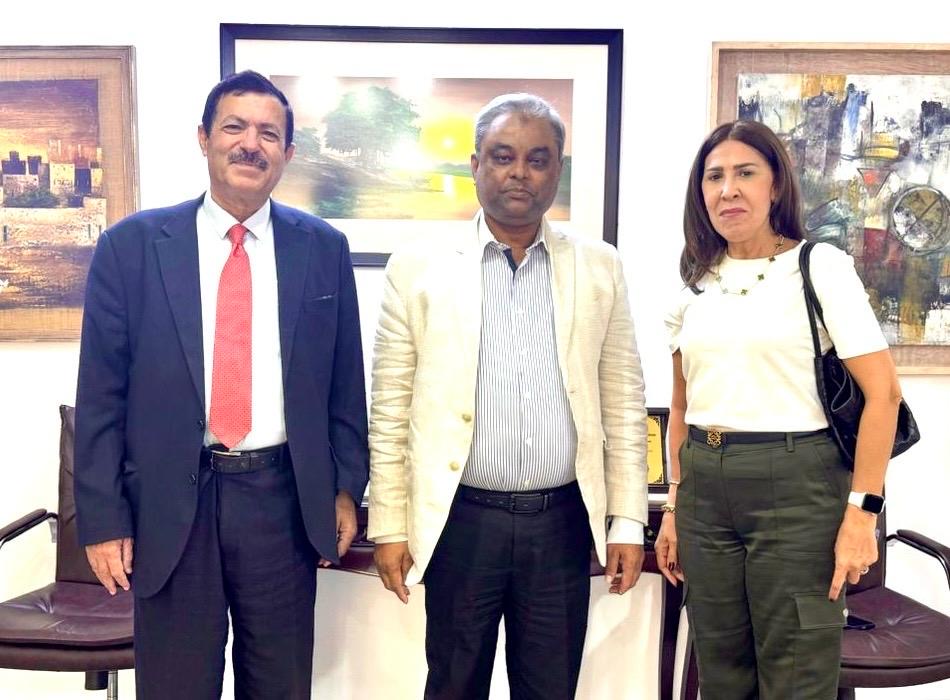 زيارة إلى سفير بنغلادش