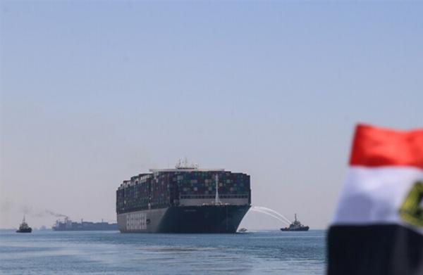 قناة السويس تحقق أرقاما قياسية بعد وقف حرب غزة