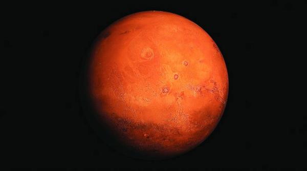 رصد مذنب نادر قرب المريخ