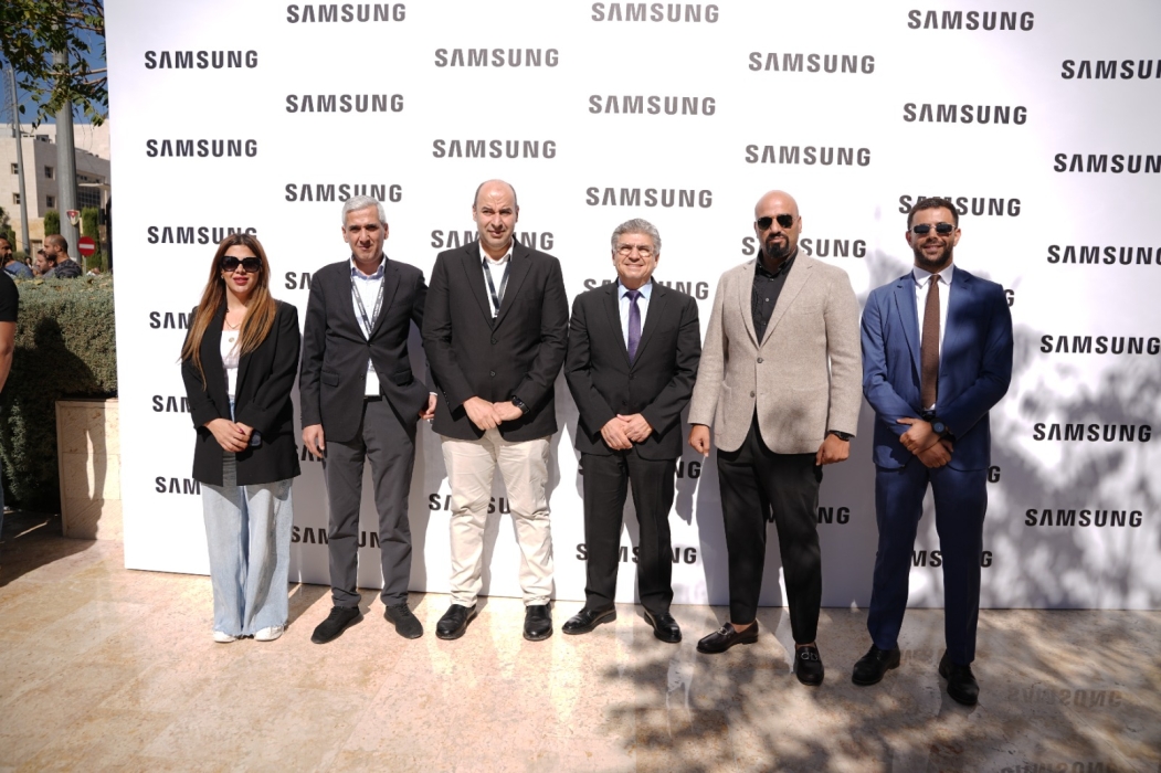 سامسونج إلكترونيكس المشرق العربي تفتتح المعرض الخاص بمتجرها الإلكتروني في مجمع الملك الحسين للأعمال