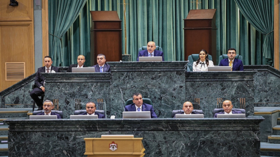 توافق نيابي على تشكيل أغلب لجان مجلس النواب واستكمال الانتخاب اليوم