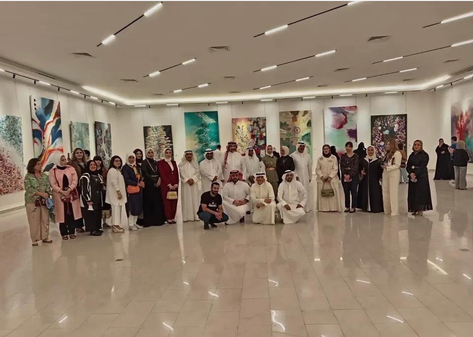 معرض فني بالجمعية الكويتية للفنون التشكيلية
