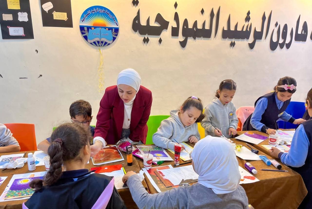 ثقافة جرش تنفذ ورشة فنية بعنوان “الرسم بالألوان الأكريليك”