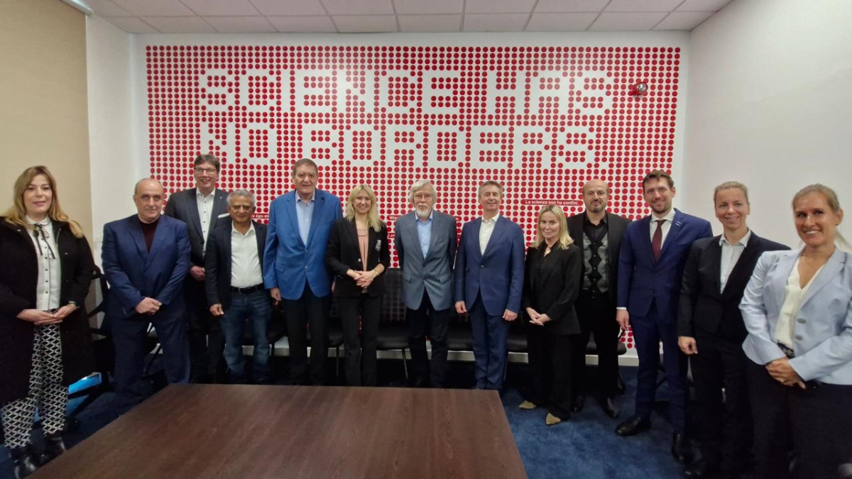 ألمانيا تعتزم الانضمام للمركز الدولي لضوء السنكرترون كعضو مشارك