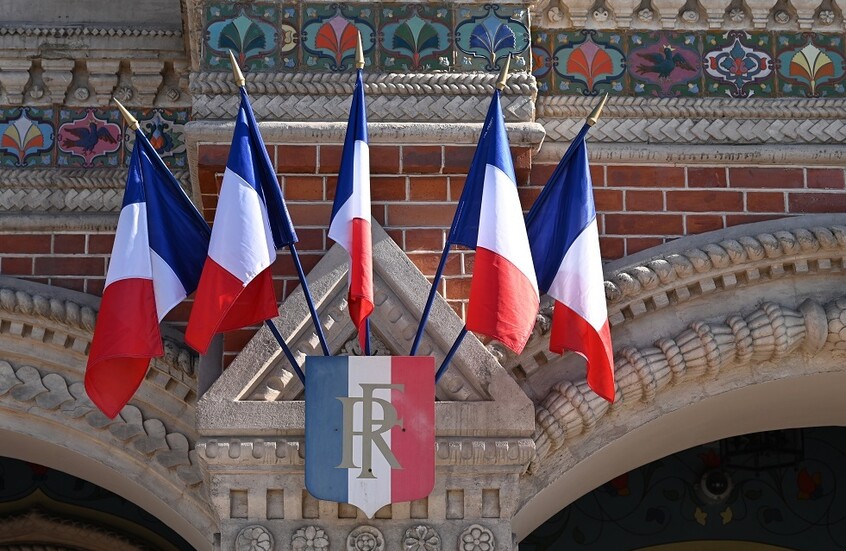 وزير خارجية فرنسا: كييف لن تسدد القرض الأوروبي لأوكرانيا بضمانة أصول روسية