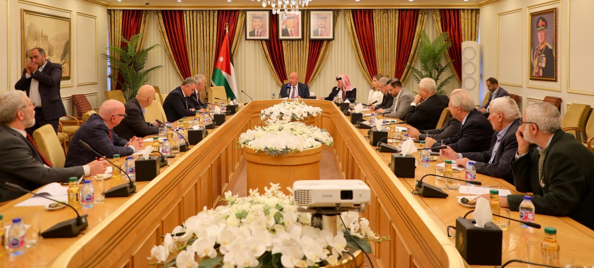 بحضور الرواشدة ... مالية الأعيان تبحث استراتيجية وزارة الثقافة