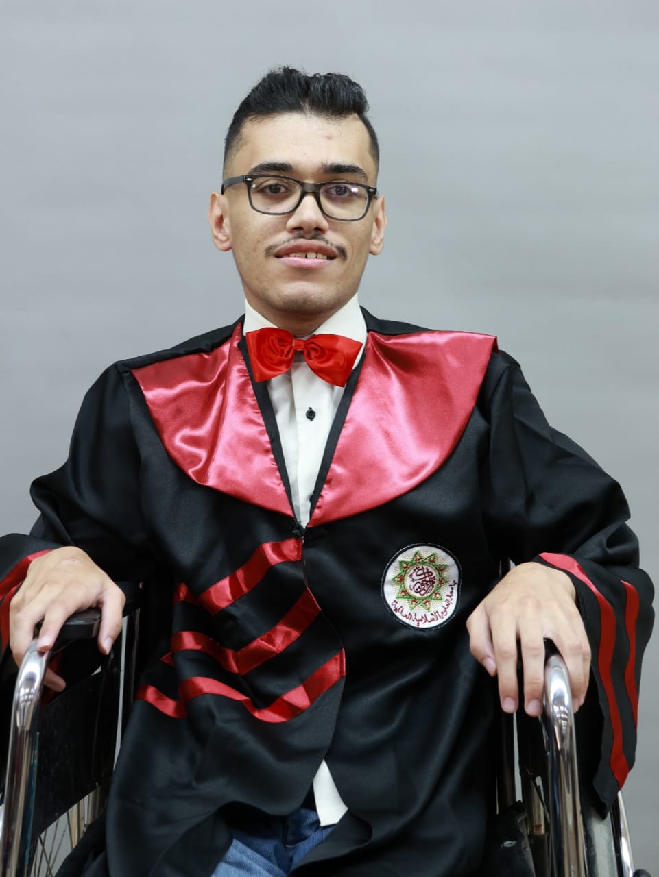 المؤثر الأجتماعي